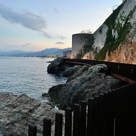 Apartamento Tres Bel Bastia (Corsica)