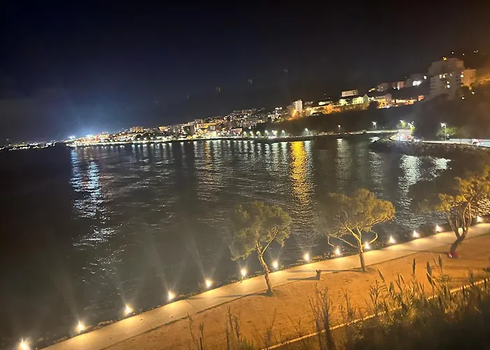 Tres Bel * בסטיה